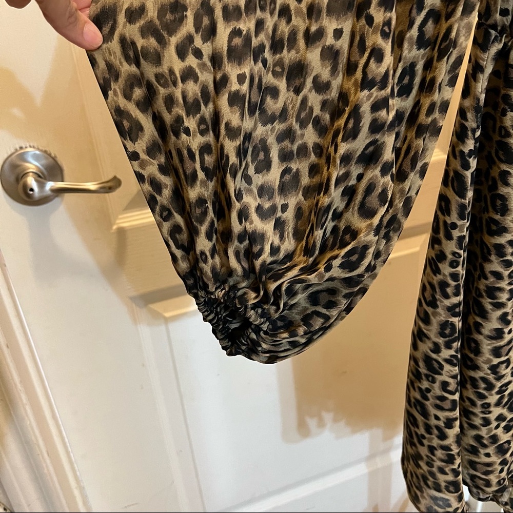 ASTR The Label RAPHAELA LEOPARD PRINT DRESS Size S - Picture 8 of 13